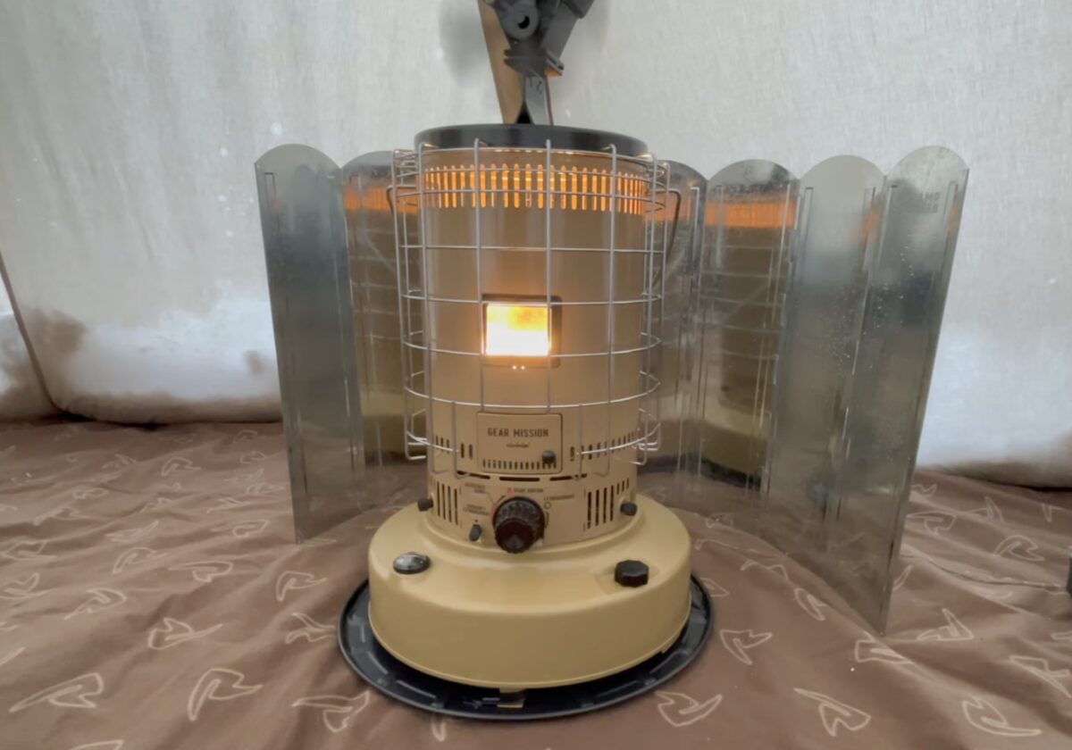 キャンプで使っている石油ストーブ