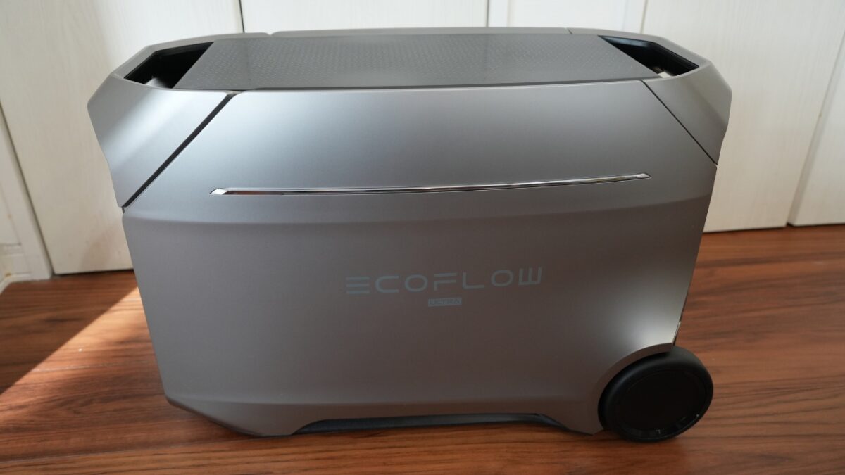 EcoFlow DELTA 3 Ultra Plusの本体の側面
