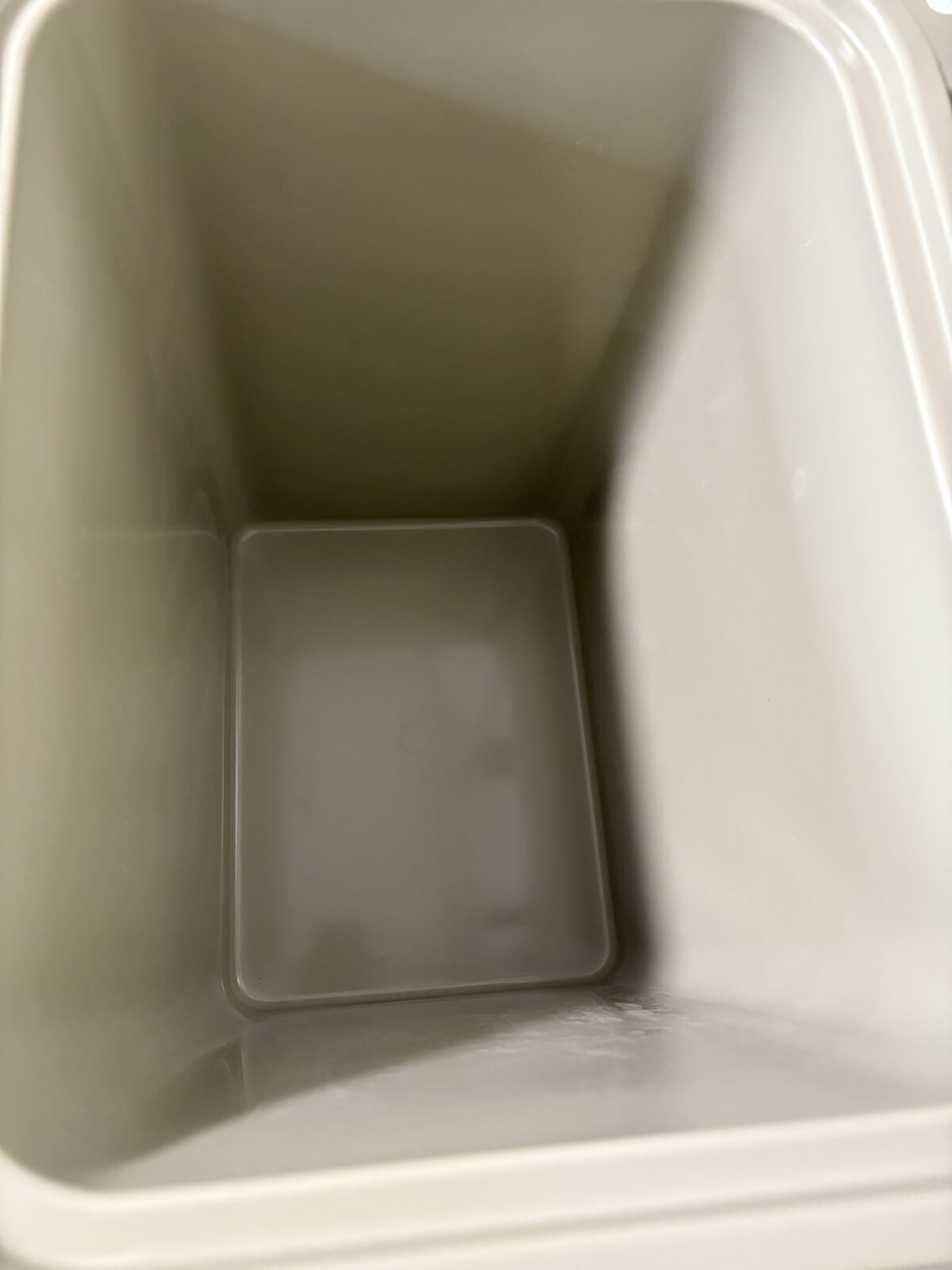 YETI ローディ24の庫内
